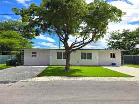 716 Nw 14th Way #A - Photo 1 of 1