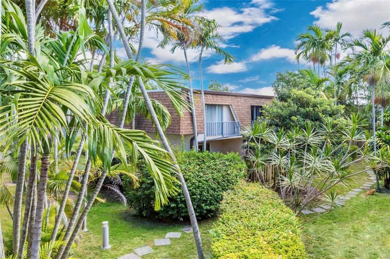 15389 15389 S Dixie Hwy 25 Hwy #0 - Photo 7 of 11