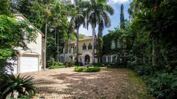 featured image of 5801 Pine Tree Dr