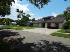 featured image of 11530 Sw 92nd St