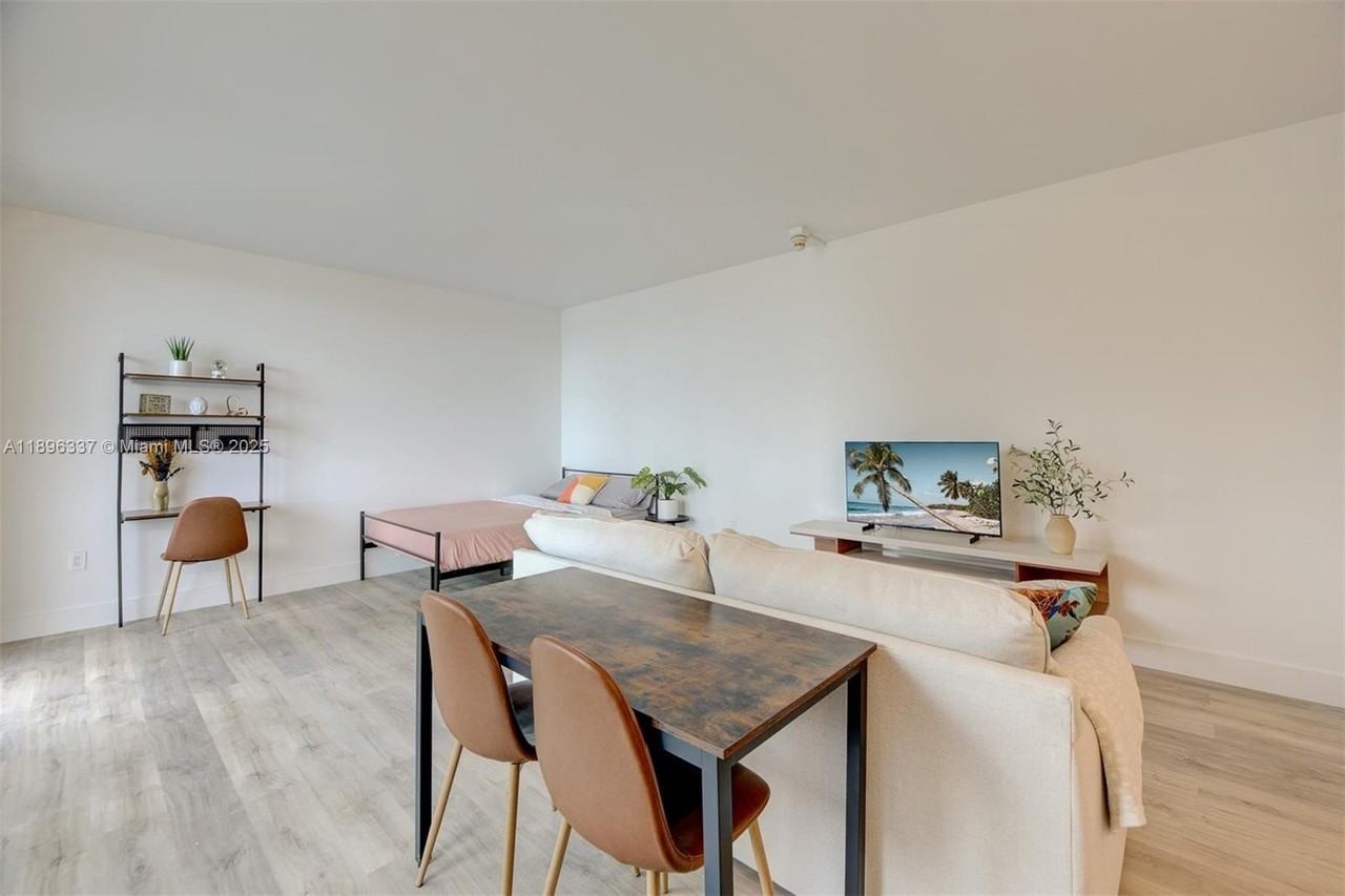 770 Ne 69th St #1B - Photo 6 of 15