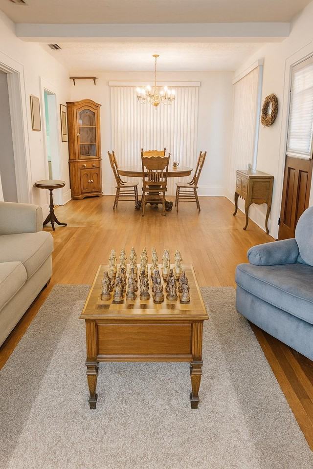 E 61st St - Photo 4 of 12