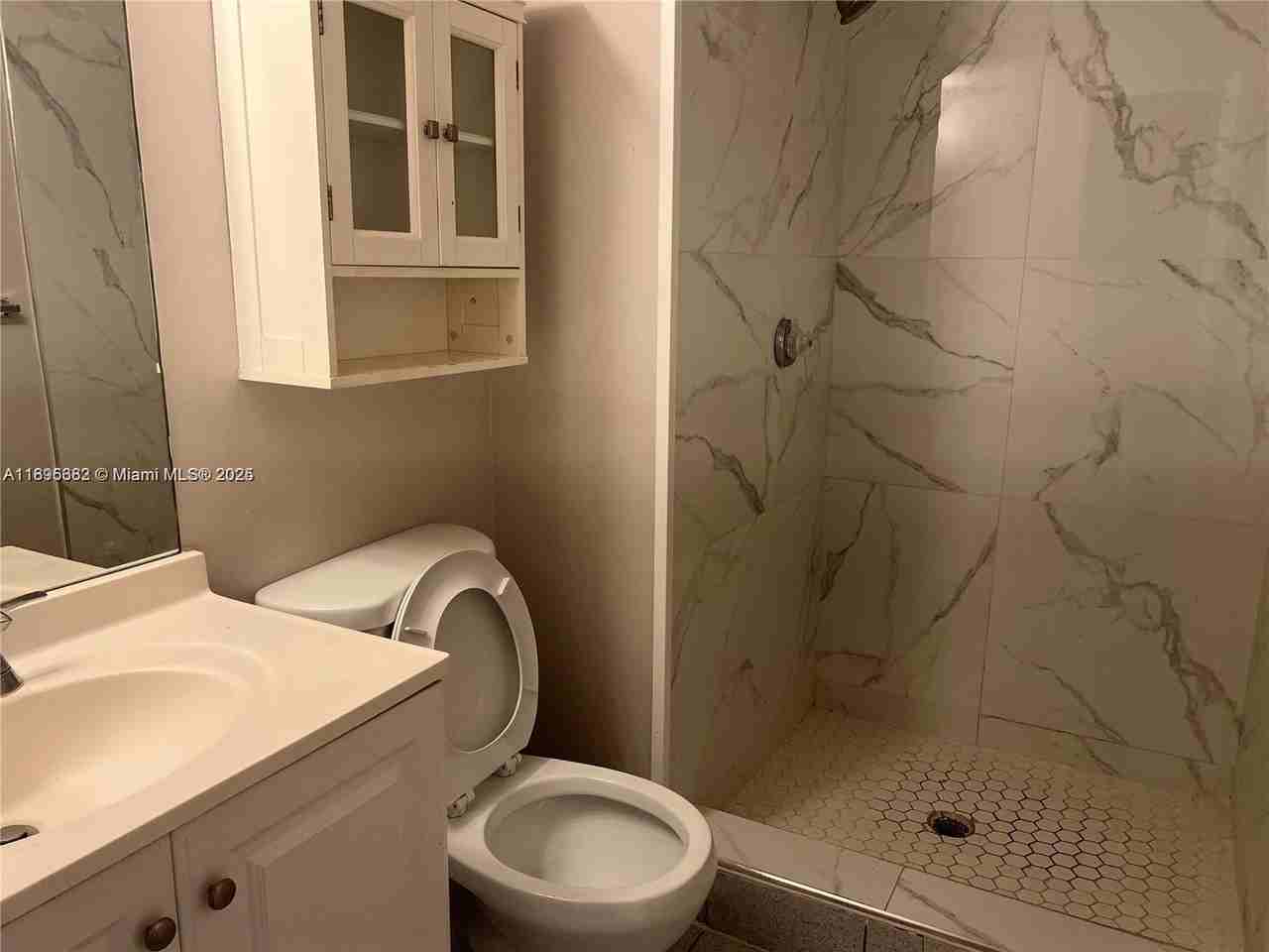 650 Nw 86th Pl #3-205 - Photo 7 of 12