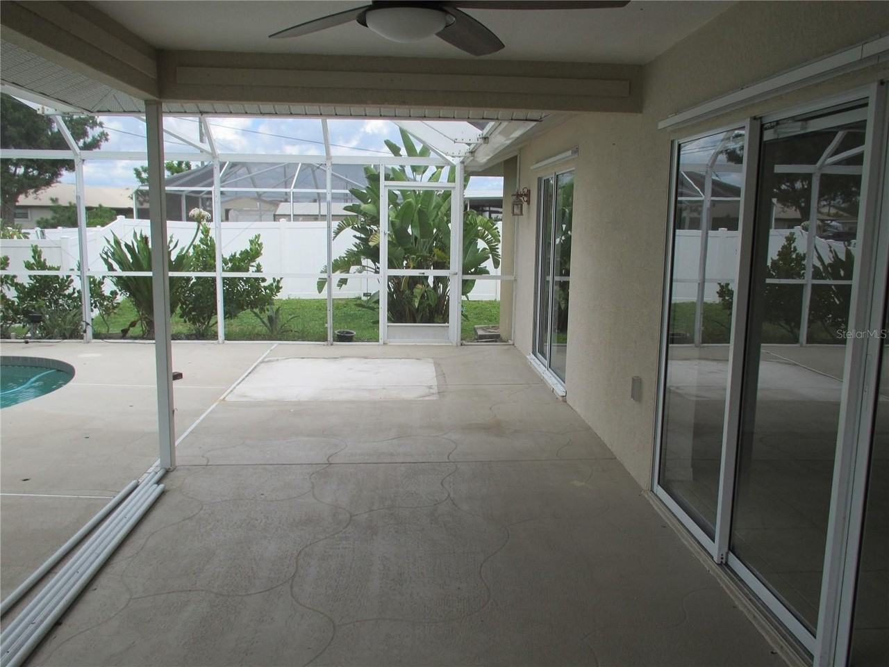 3187 Sulstone Dr - Photo 3 of 17