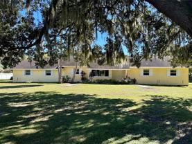 1567 Brooks Ln - Photo 1 of 1