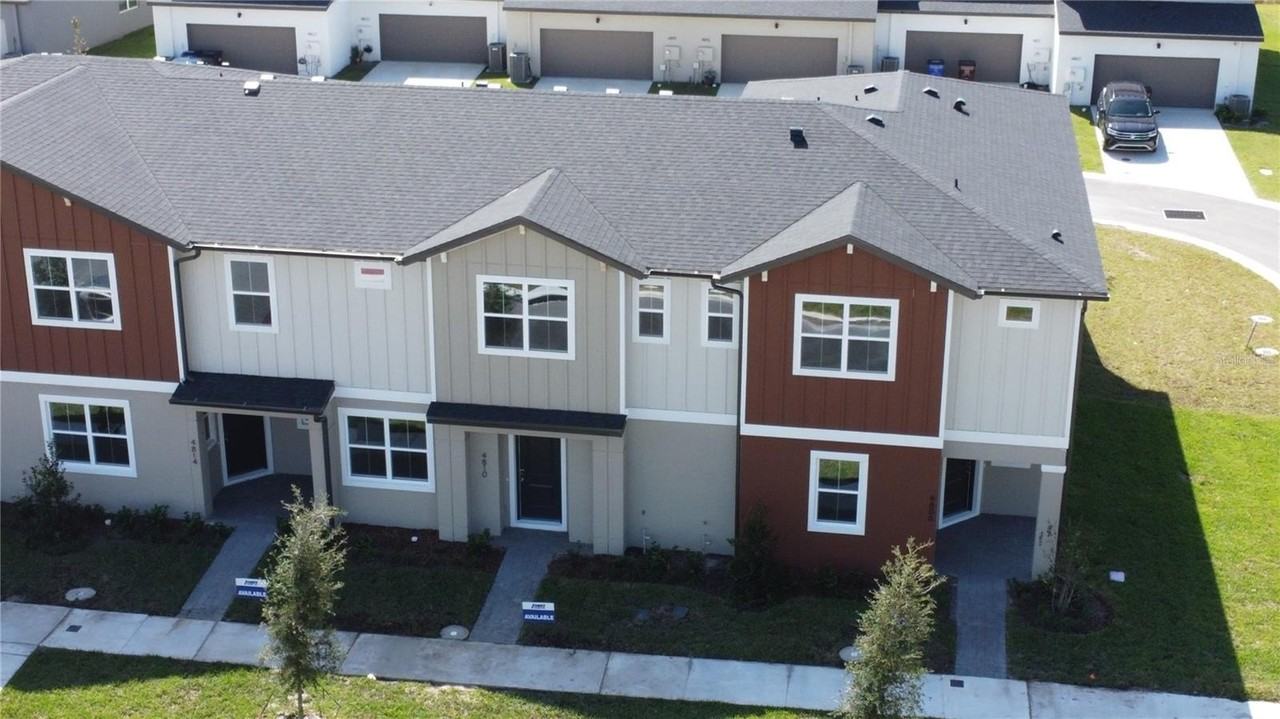 4806 Prairie Preserve Run - Photo 2 of 21