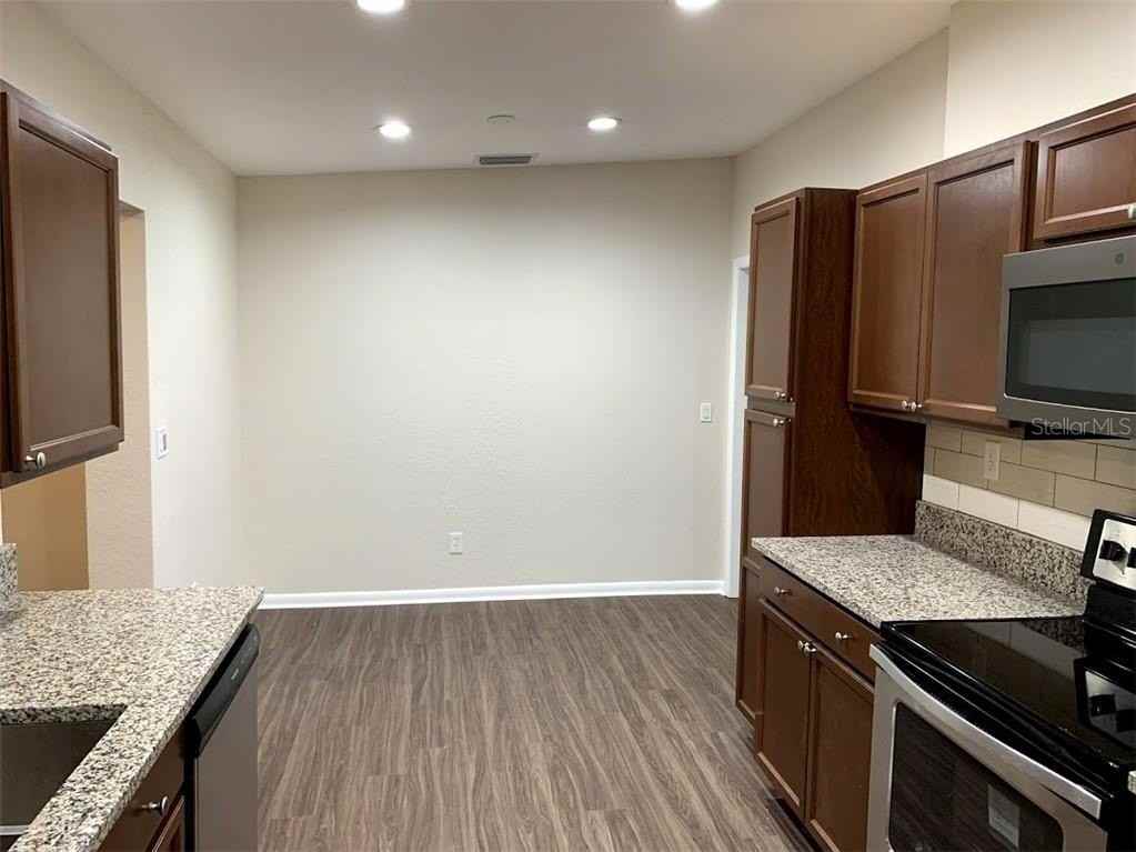 201 S Triplet Lake Dr - Photo 6 of 29