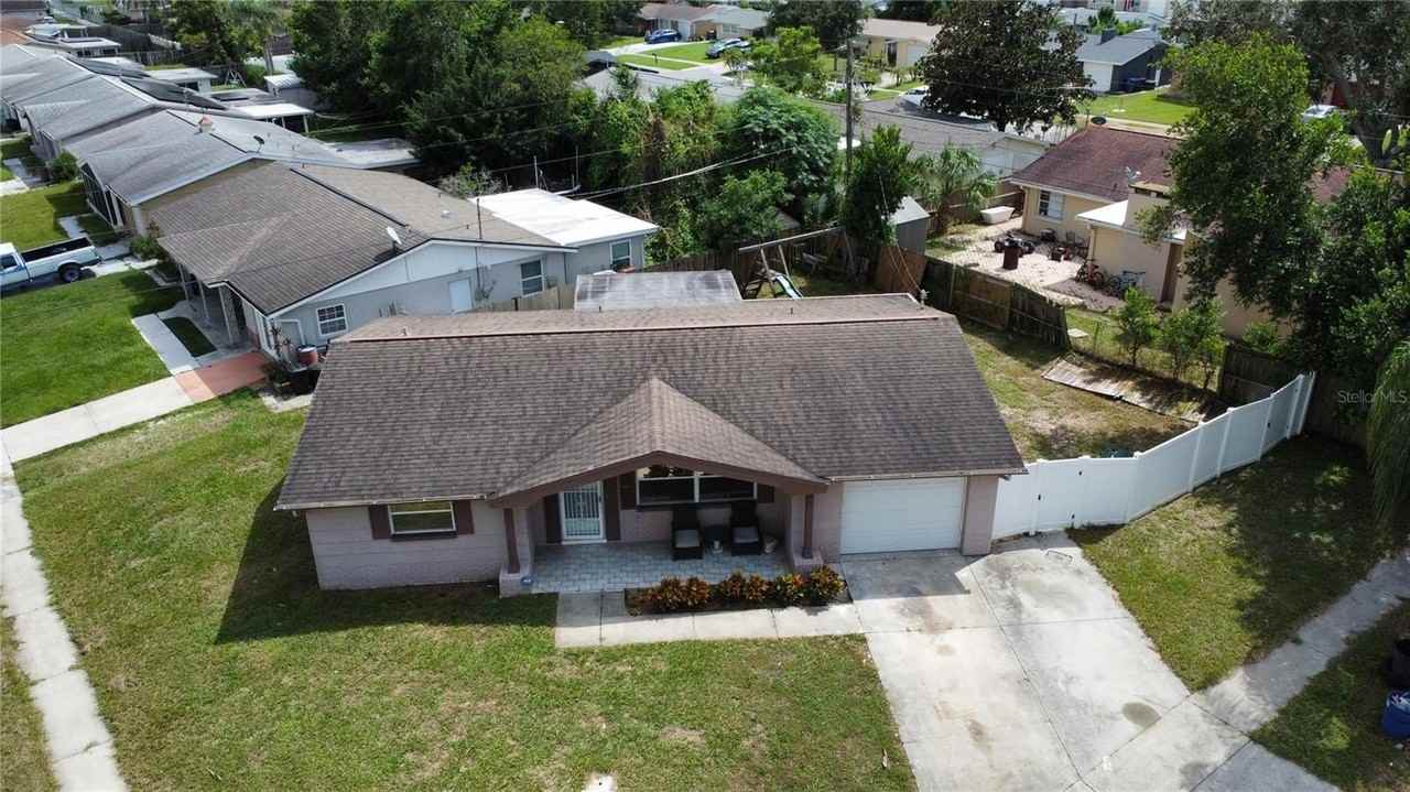 5108 Sandalwood Dr - Photo 2 of 18