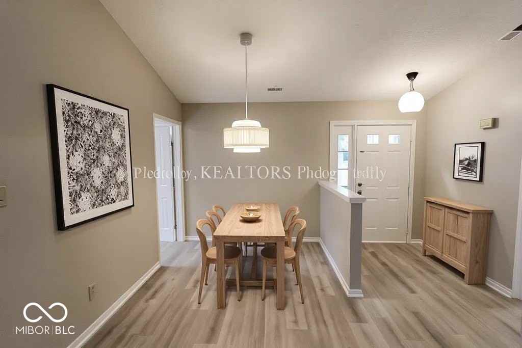 14610 Village Park East Dr - Photo 4 of 18