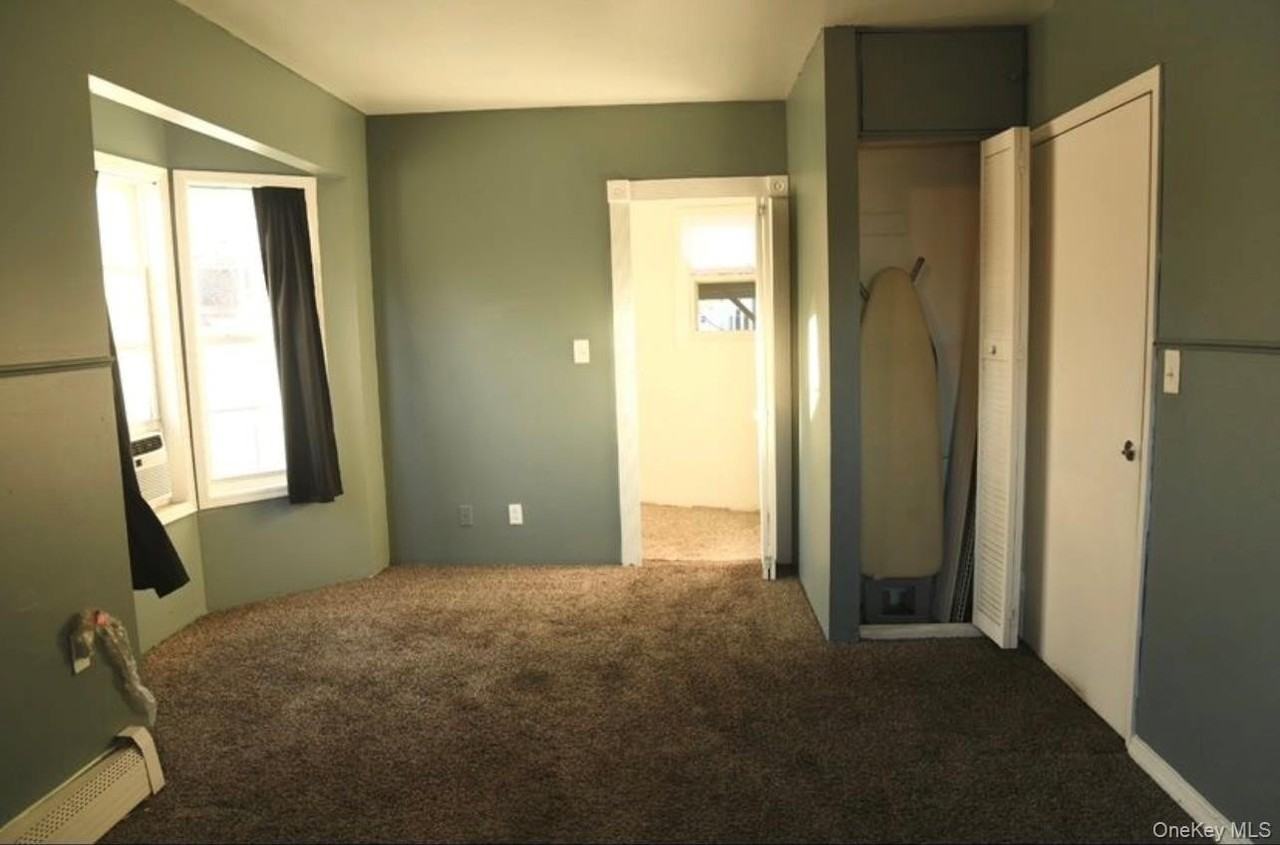 13716 81st St - Photo 6 of 7