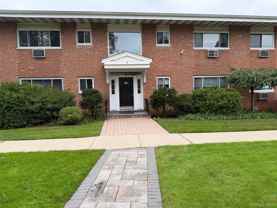 8 Wildwood Gdns #G2 - Photo 1 of 1