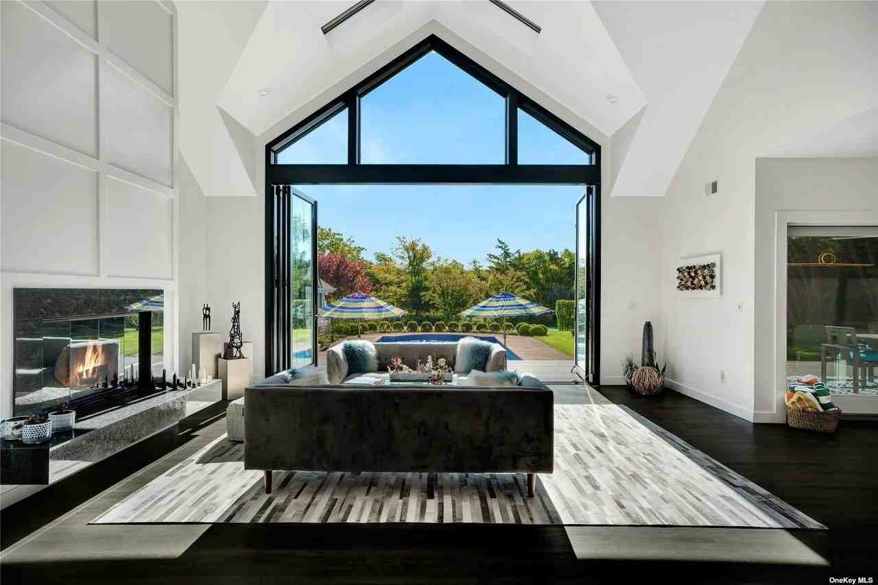 18 Remsen Ln - Photo 7 of 35