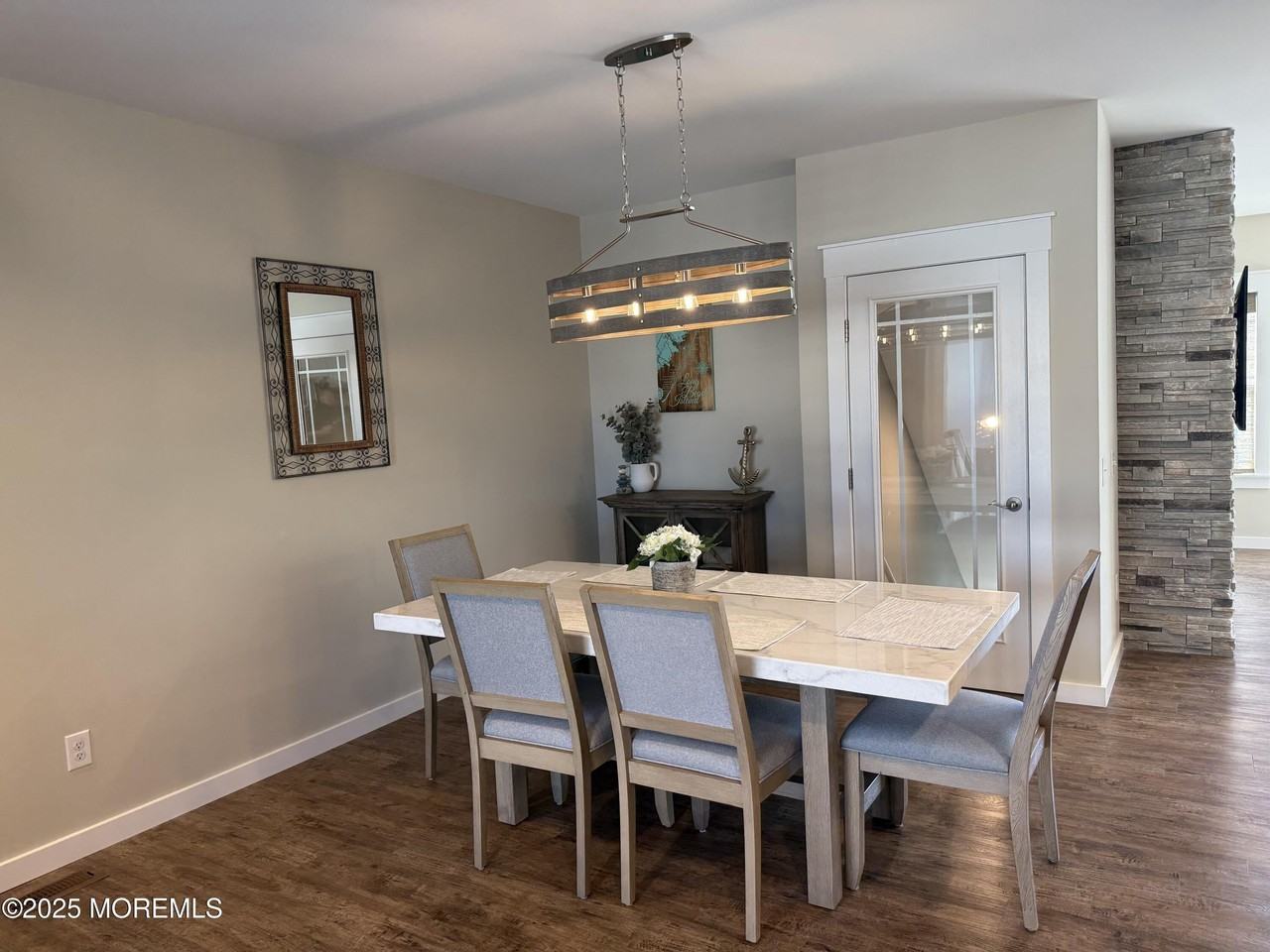 44 Harold Ln - Photo 7 of 50