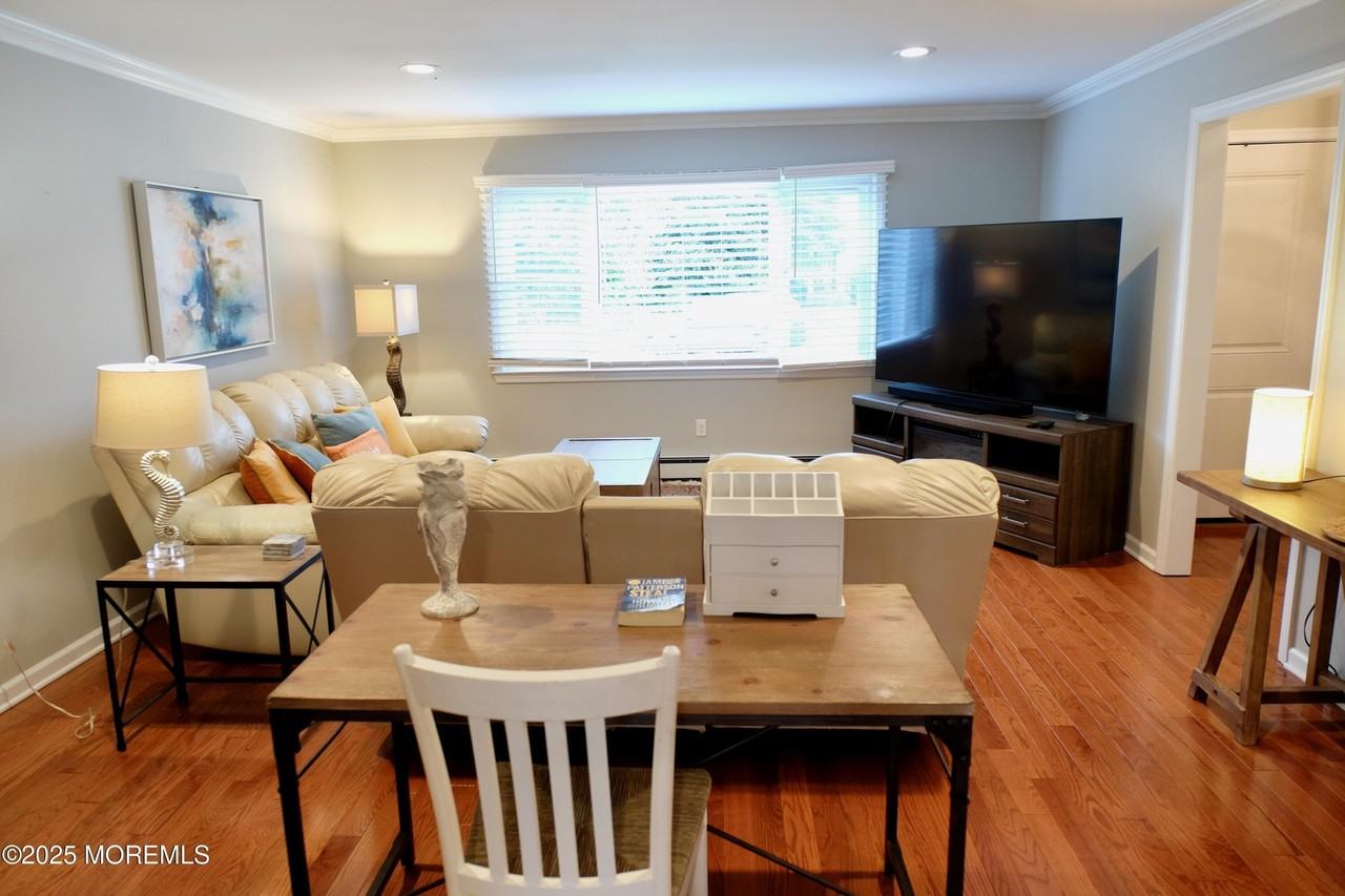 539 Woodland Ave - Photo 7 of 19