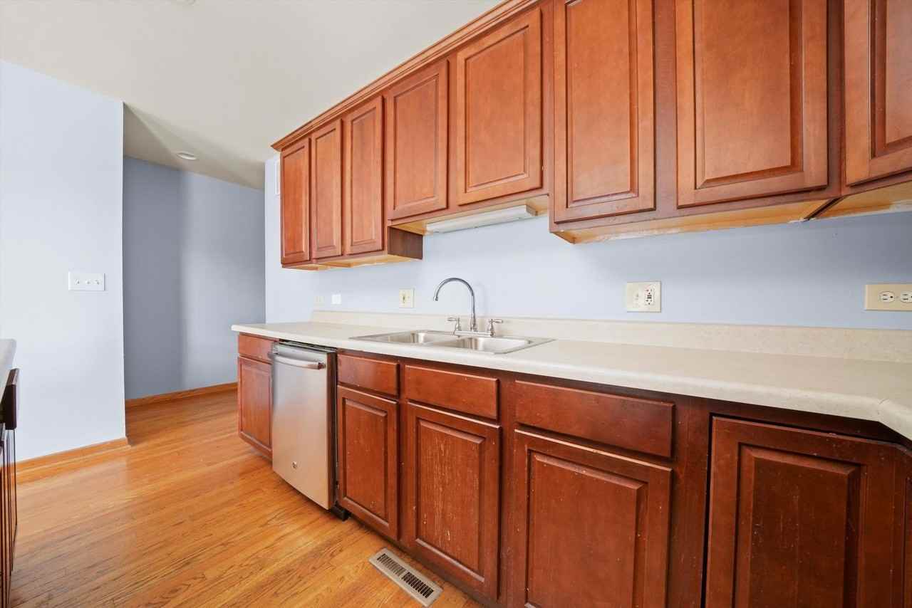 6220 S Kenwood Ave #2N - Photo 5 of 33