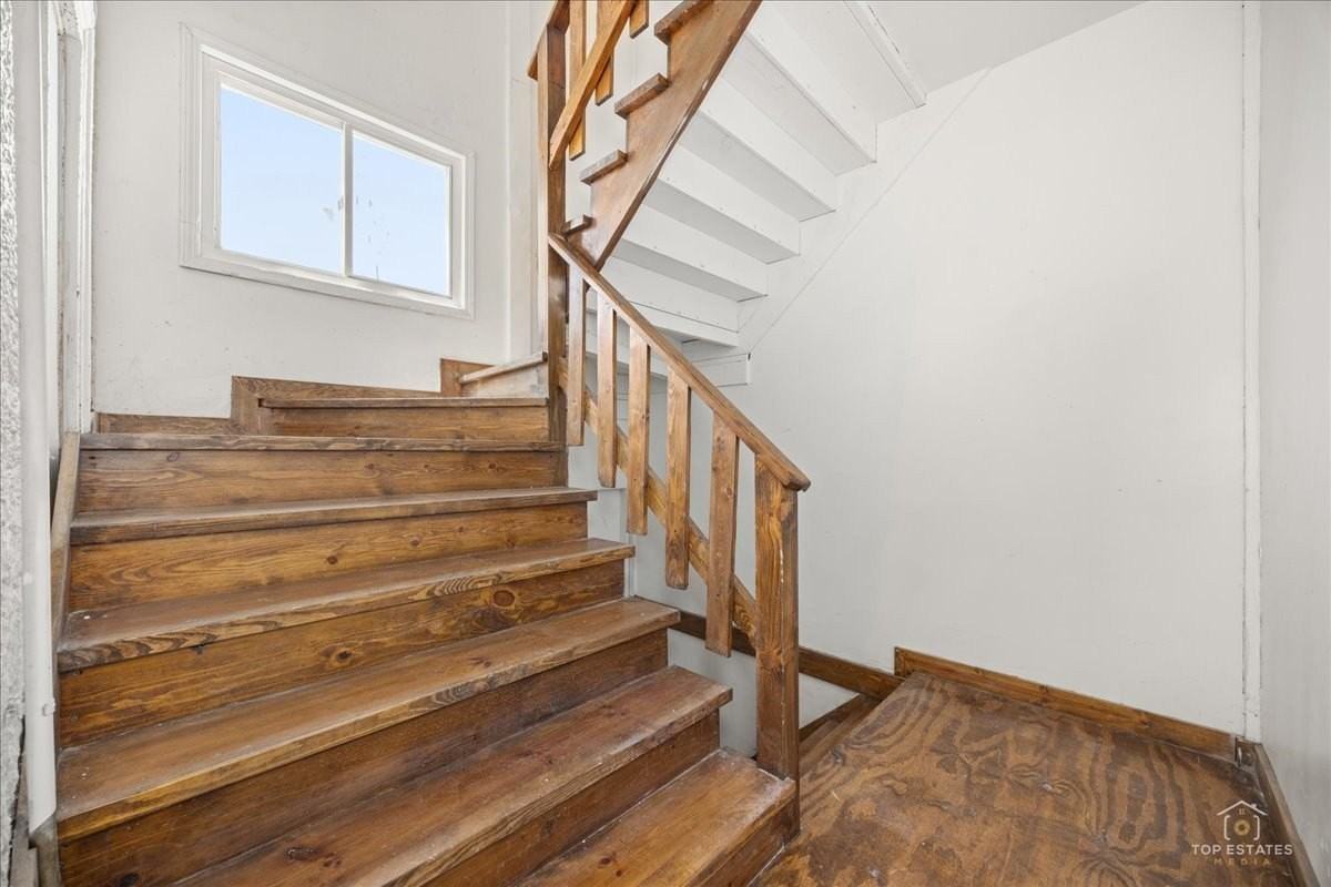 3616 North Kedzie Avenue #1 - Photo 7 of 22