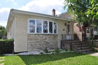 7301 W Roscoe St - Photo 1 of 1