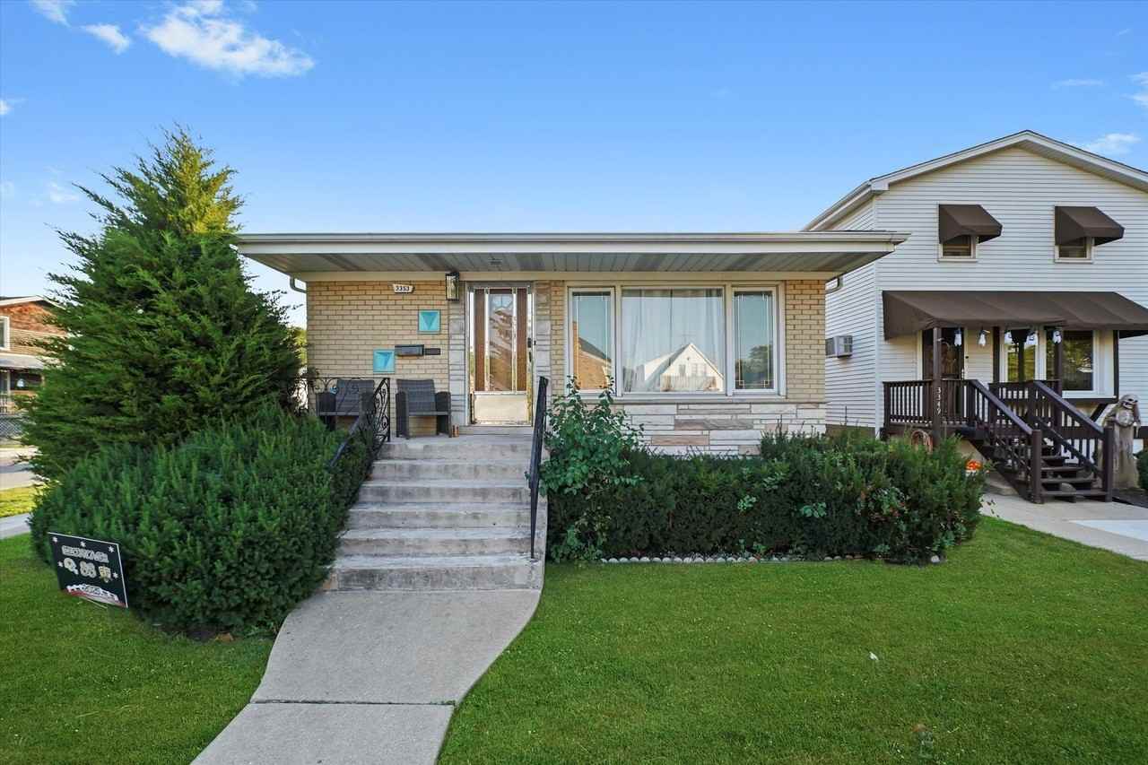 3353 North Ozanam Avenue #G