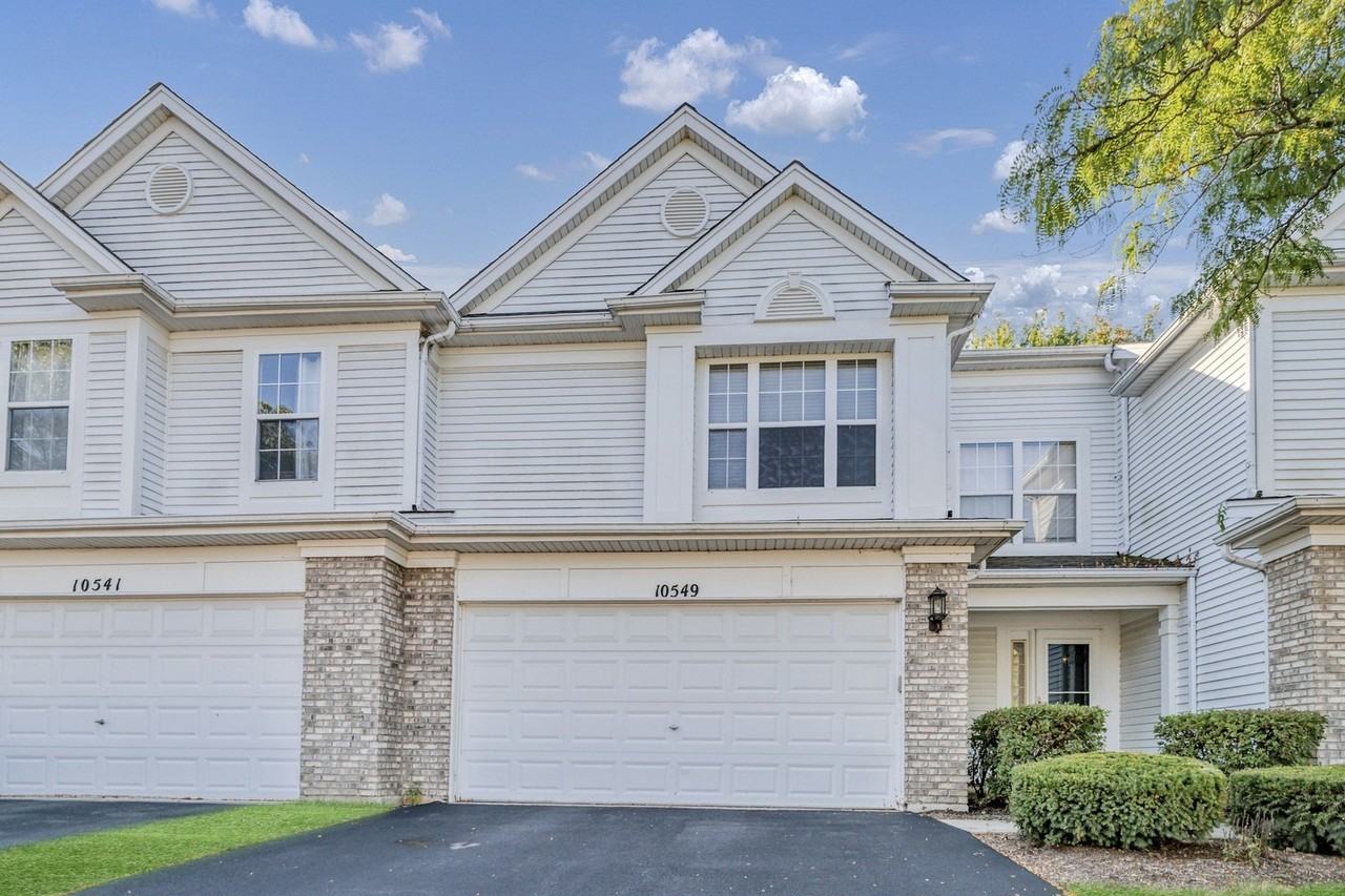 10549 Wakefield Ln #10549 - Photo 3 of 38