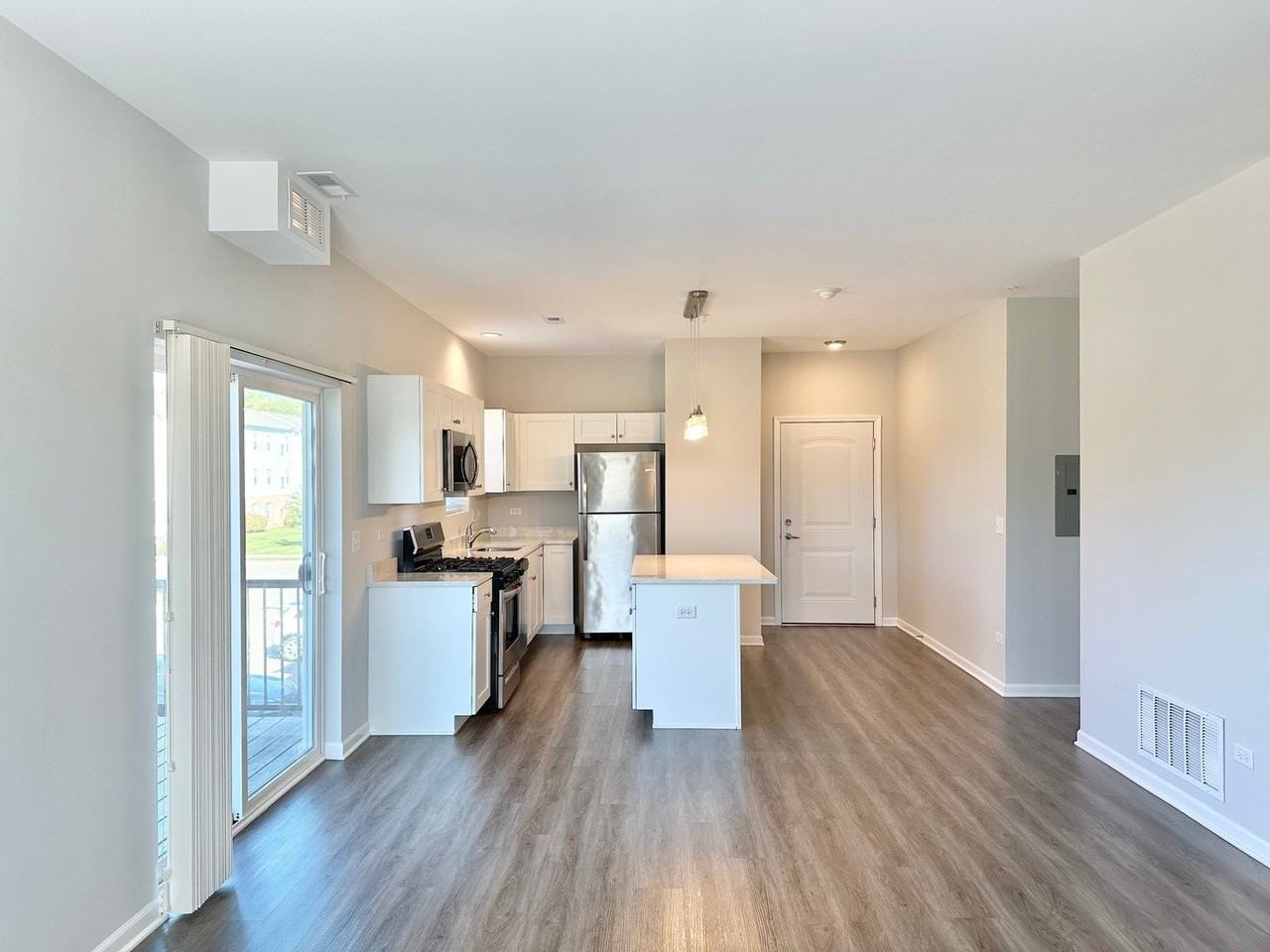 855 E Main St #2A - Photo 5 of 14