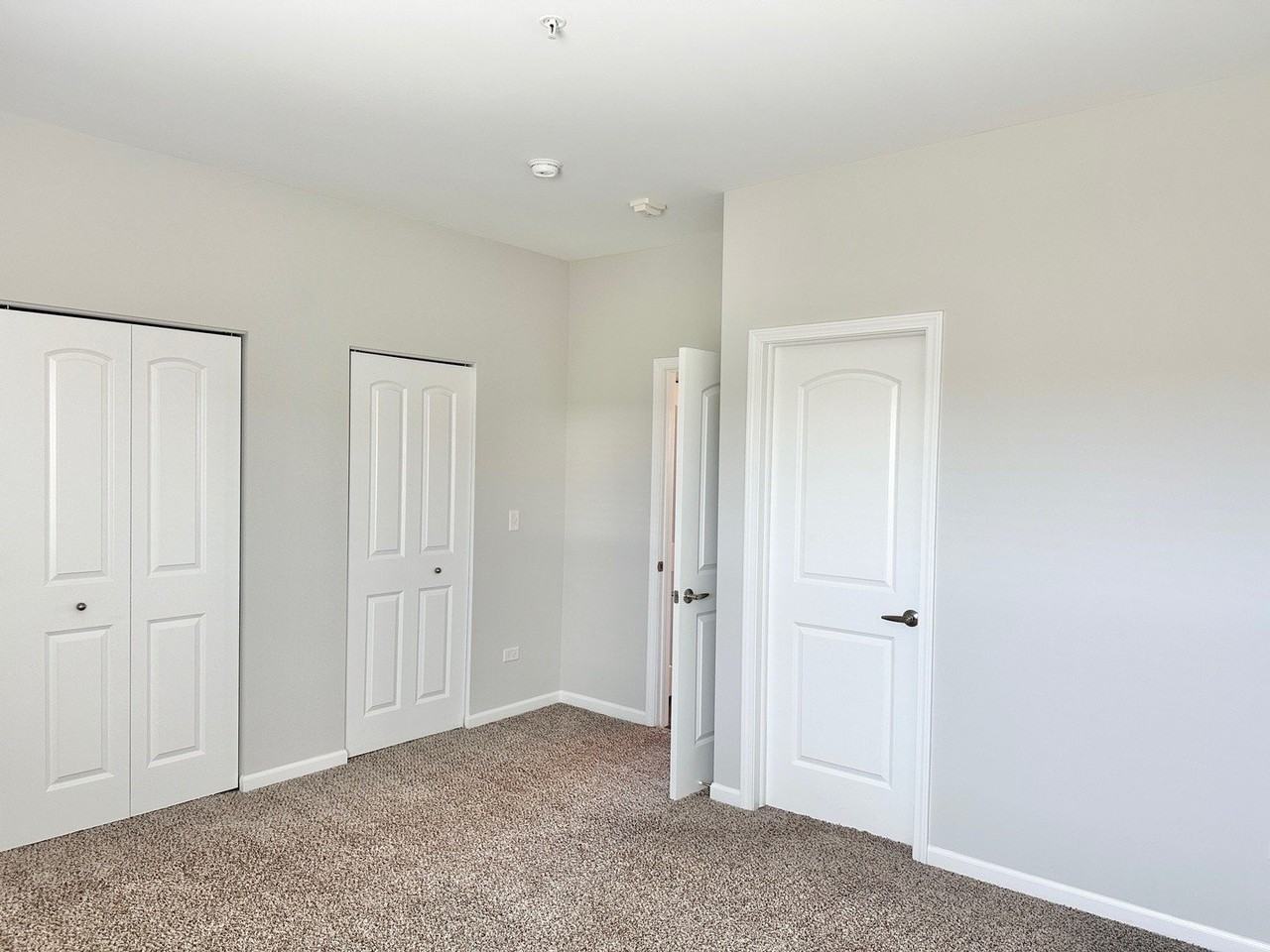 855 E Main St #2A - Photo 7 of 14