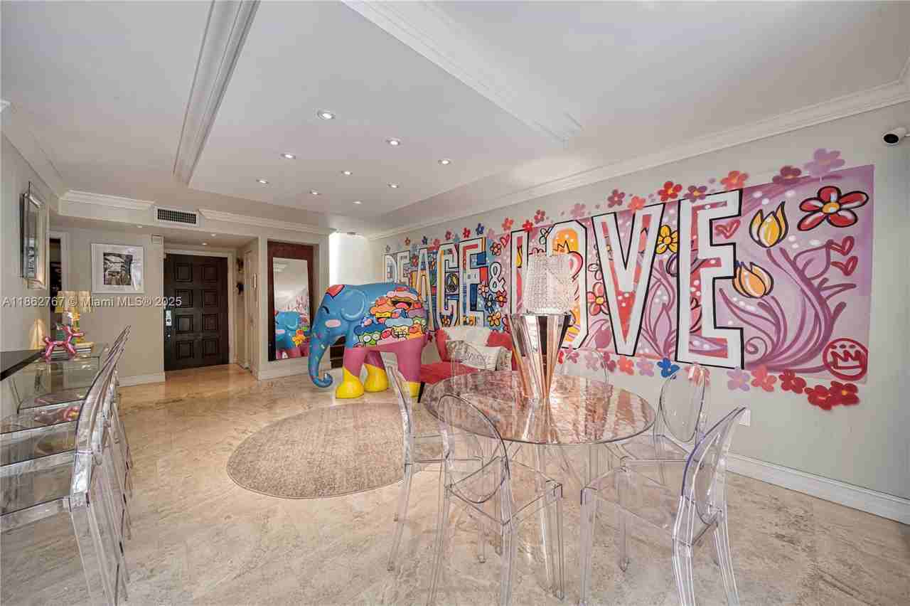 2918 Whitehead St #2 - Photo 4 of 8