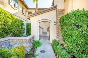 featured image of 26490 Arboretum Way #1402