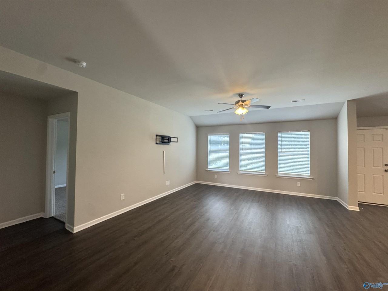 109 Old Shell Rd - Photo 2 of 22