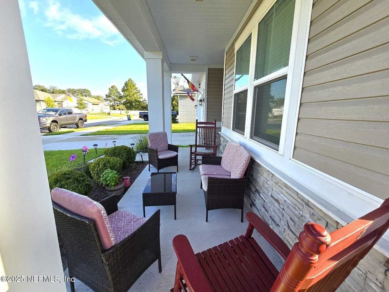 12284 Peanut Ct - Photo 3 of 16