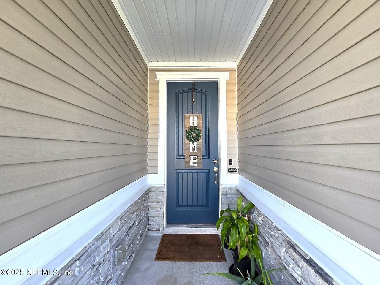 12284 Peanut Ct - Photo 4 of 16