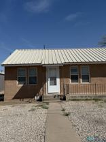 207 E Grand Ave - Photo 1 of 1