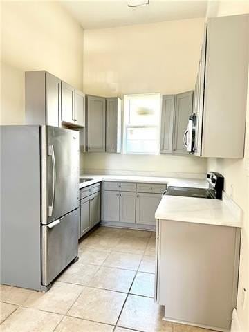 2501 Dryades St - Photo 7 of 13