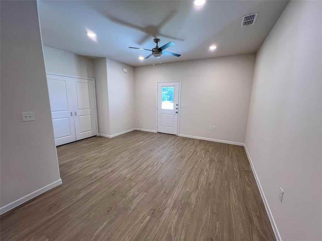 3050 Viking St - Photo 7 of 17