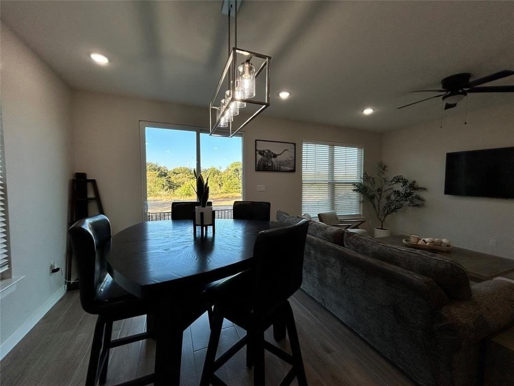 138 Clark Ln - Photo 4 of 21