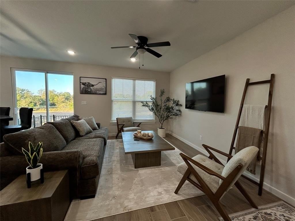 138 Clark Ln - Photo 7 of 21