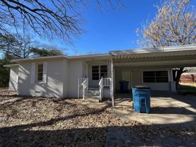 602 W Cayuga Dr - Photo 1 of 1