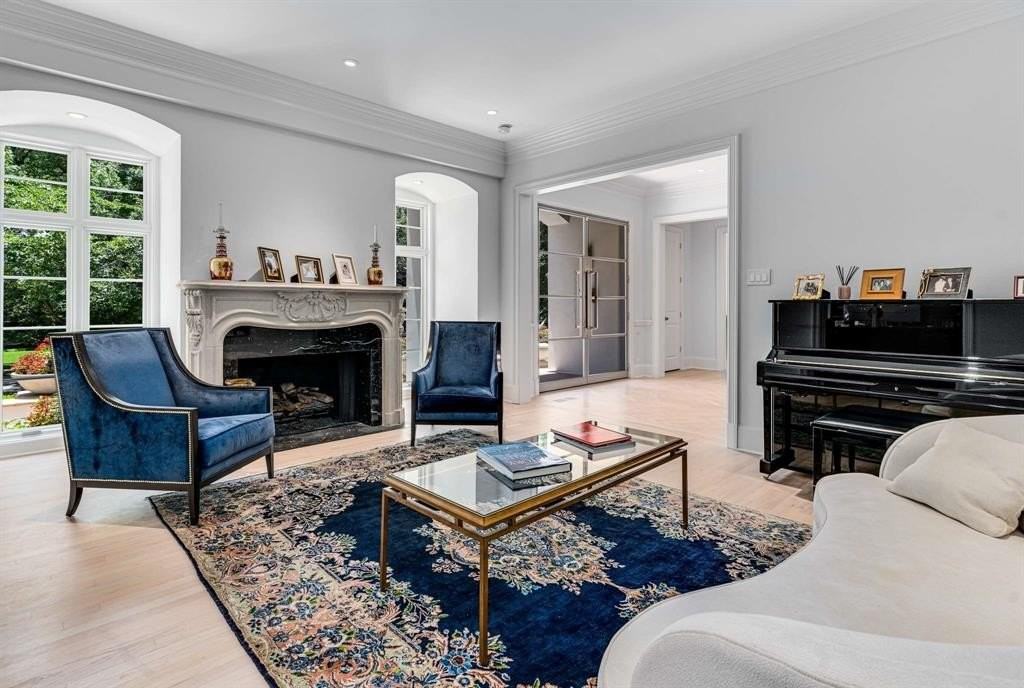 3224 Centenary Ave - Photo 6 of 38