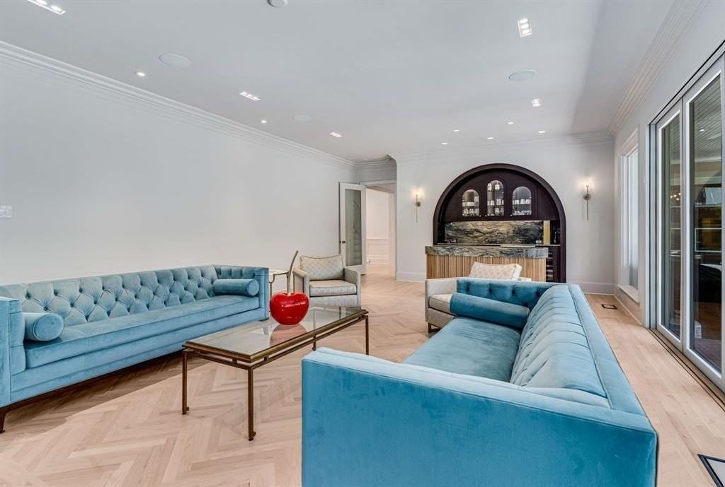 3224 Centenary Ave - Photo 7 of 38