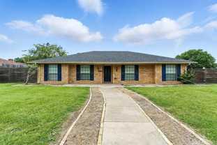 1512 Wood Creek Dr - Photo 1 of 1