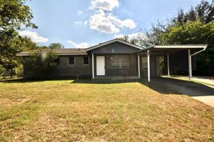 1315 W Ball St - Photo 1 of 1