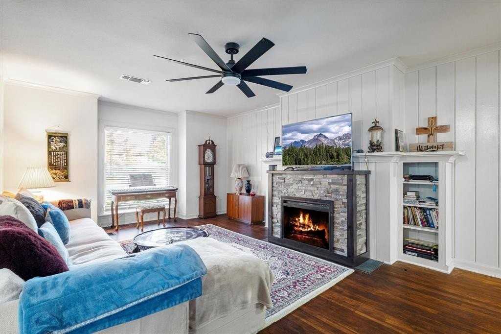 4101 Lovell Ave - Photo 4 of 18