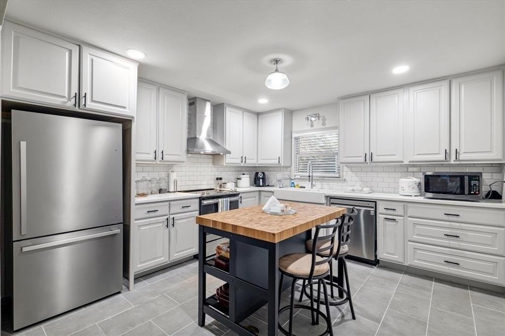 4101 Lovell Ave - Photo 7 of 18