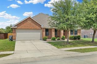 5640 Lincolnwood Dr - Photo 1 of 1