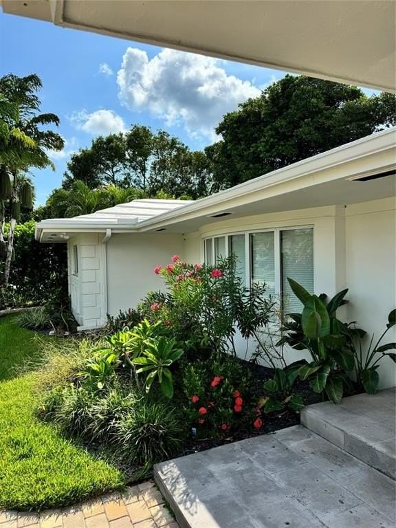 2020 Coral Reef Dr - Photo 6 of 40