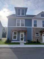 1911 Cypress Ln - Photo 1 of 1