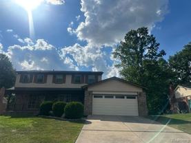 425 Pinehurst Dr - Photo 1 of 1