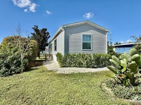 8002 Se Skylark Ave - Photo 1 of 1