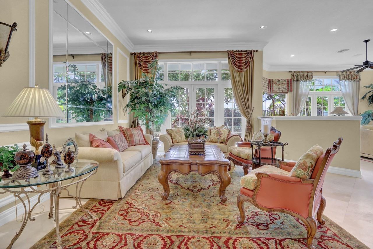 4230 Nw 60th Dr - Photo 4 of 34