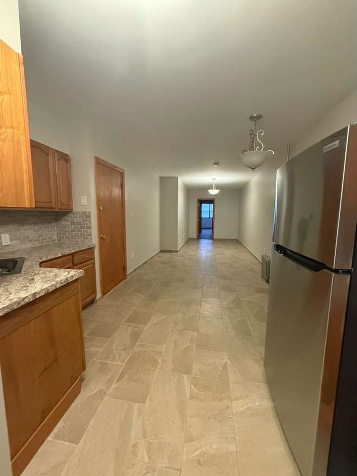 7236 Cooper Ave #1L - Photo 3 of 8