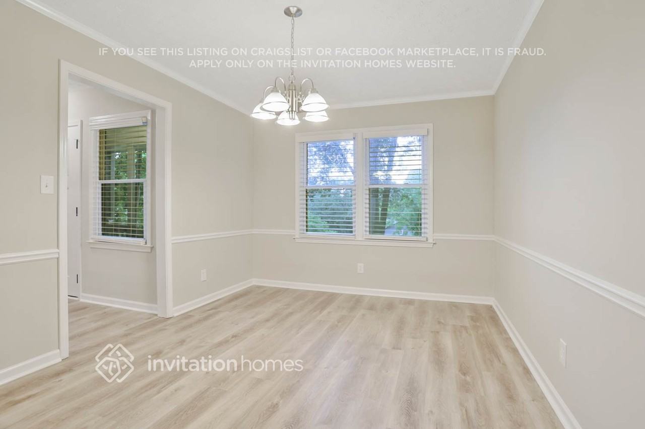 349 Charmers Way Sw - Photo 6 of 25